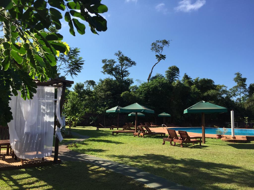 Hotel Carmen Puerto Iguazú Kültér fotó